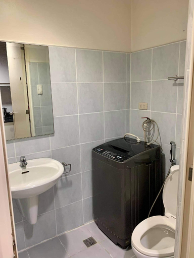 Bathroom 4, EZ Stay Condotel Sea Residences, Pasay City