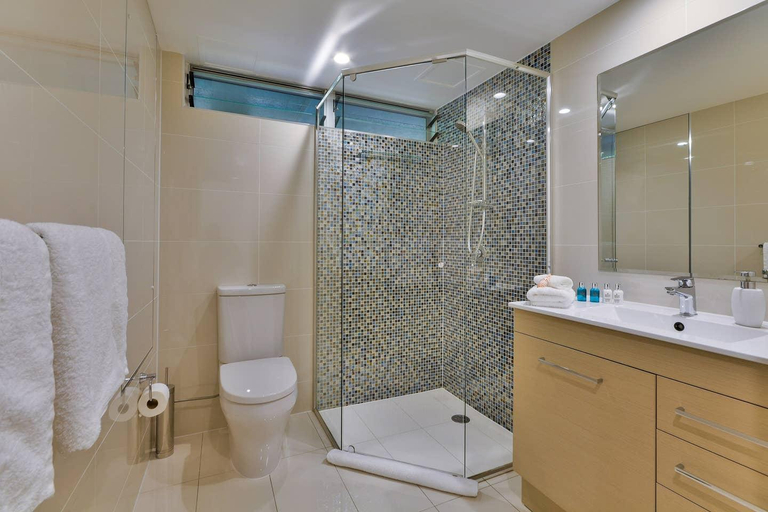 Bathroom 4, Poinciana 11 - Hamilton Island - Free Buggy, Whitsunday