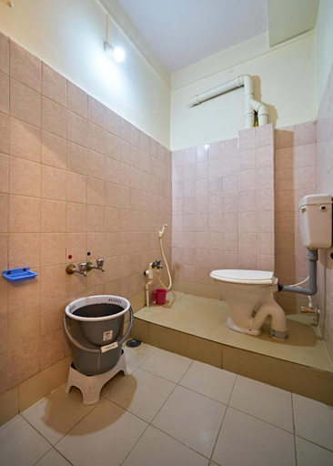 Bathroom, Hotel Sai Deluxe Sangli, Sangli
