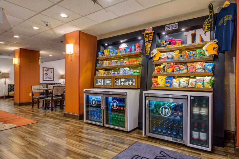 Food & Drinks 5, Hampton Inn Johnson City, Washington