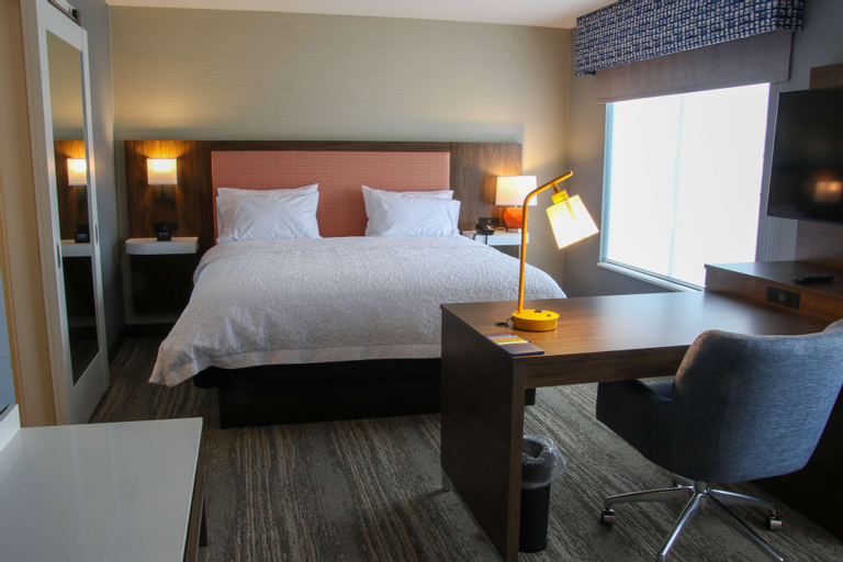 Bedroom 16