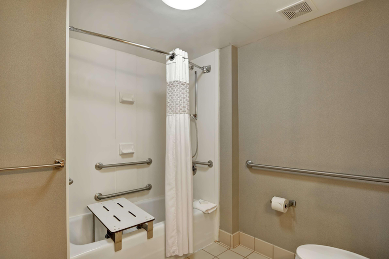 Bathroom 4, Hampton Inn Bloomsburg, Columbia