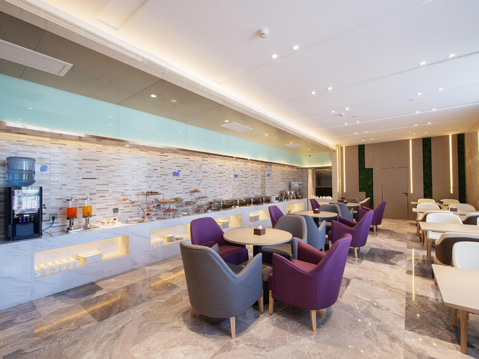 Food & Drinks 5, Lavande Hotel Changchun New District North Lake Longxiang Plaza, Changchun