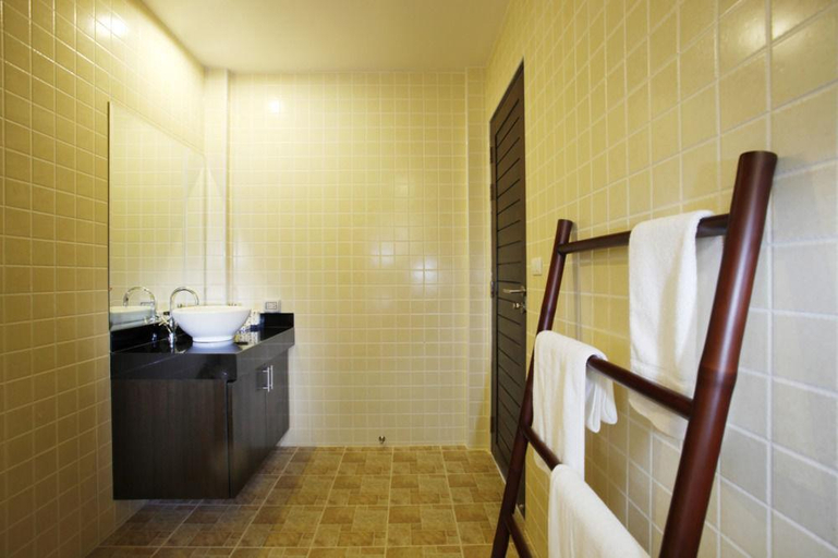 Bathroom 3, Boutique 4BR Pool Villa Toya*Gated Residence*Rawai, Pulau Phuket