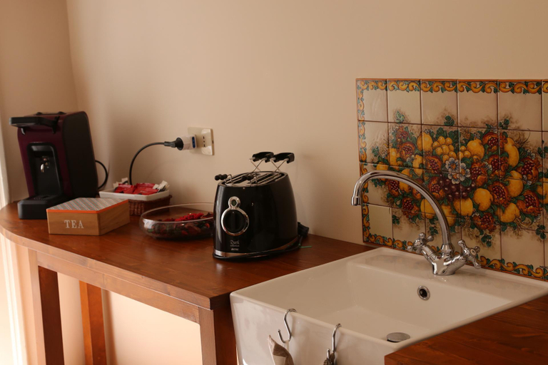 Kitchen 2, Casa Elena, Ragusa