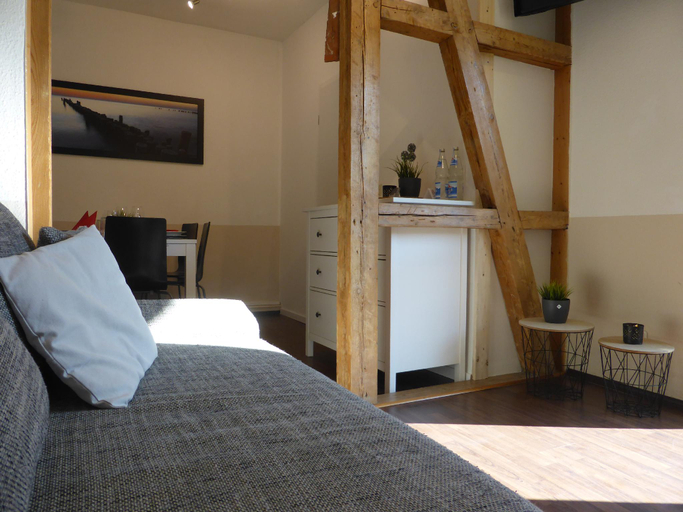 Others 4, Apartment Schiller, 2 Schlafzimmer, free Wifi, Jena