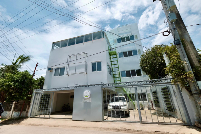Exterior & Views 1, BEDS and FRIENDS Hostel, Lapu-Lapu City
