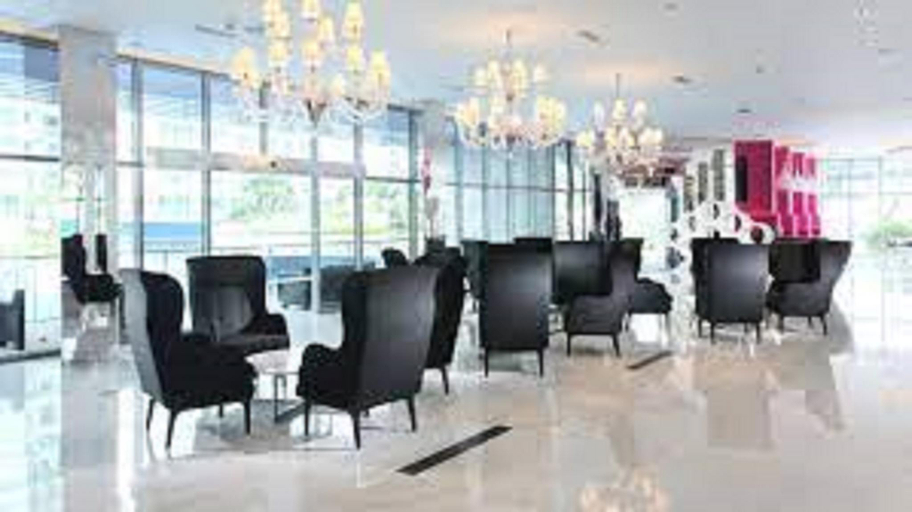 Azure Beach Club Resort, Parañaque