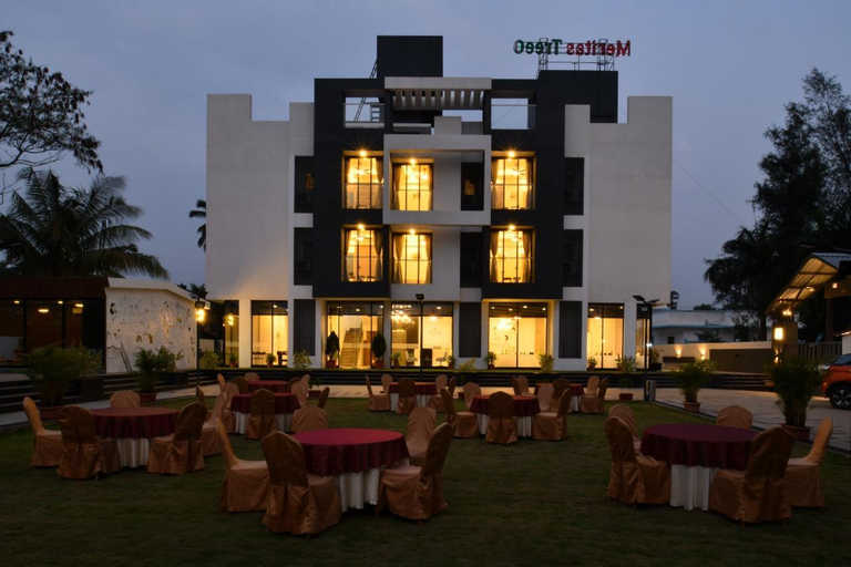 Food & Drinks 2, Meritas TreeO, Pune