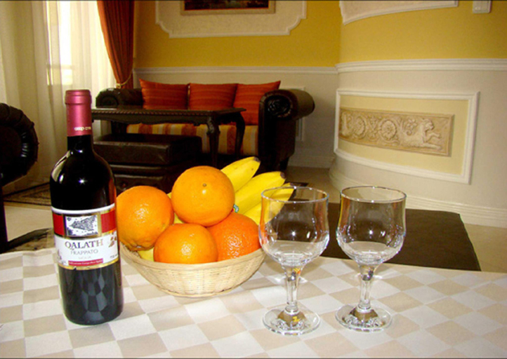 Food & Drinks, Luxury apartment Venice-1, Stolichna