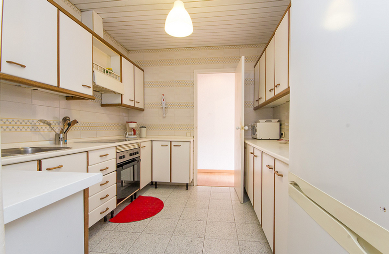 Others 5, Cozy apartment beside Sagrada Familia, Barcelona