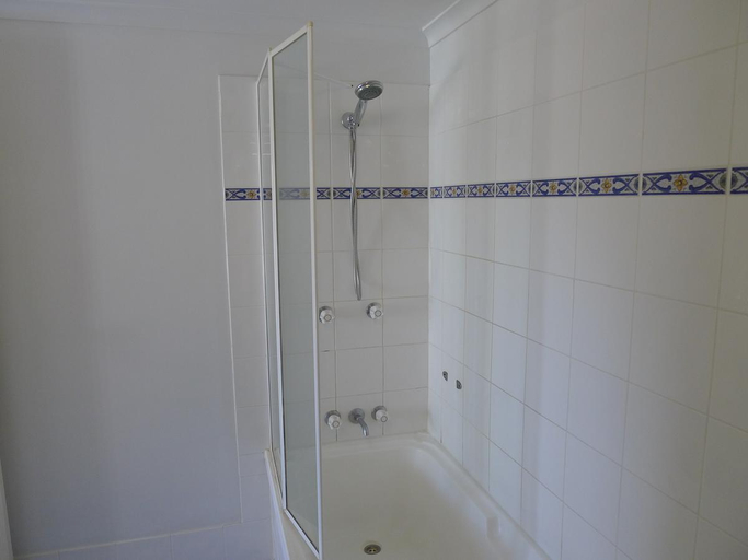 Bathroom 2, Surfers Paradise - 1 Bedroom Fully Furnished Apt#1, Gold Coast