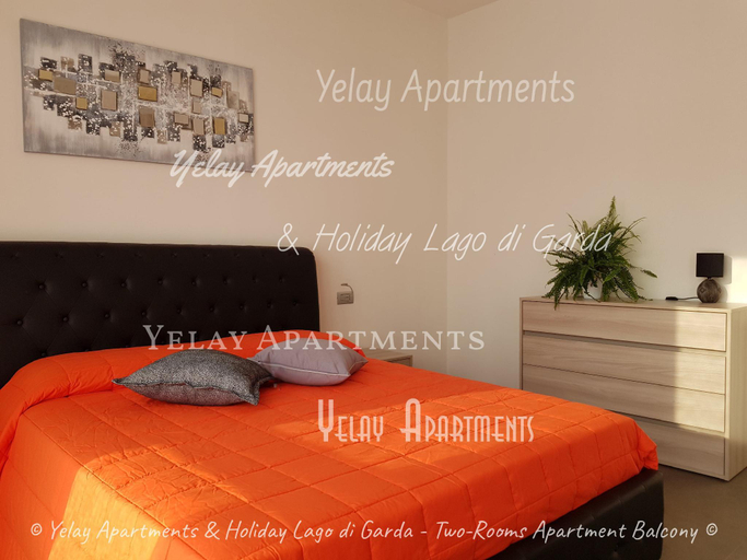 Bedroom 2, Yelay Apartments Holiday TwoRoom Apartment Balcony, Brescia