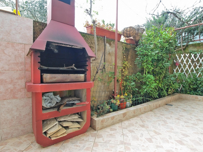 Others 4, Apartment 1569, Pula
