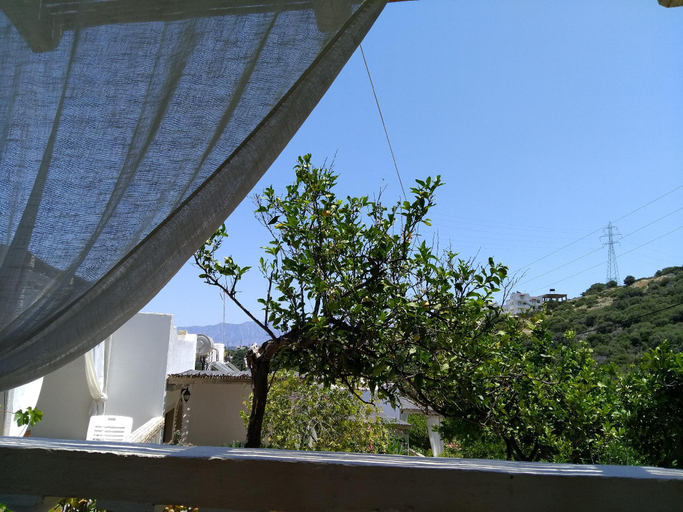 Others 4, Ideal place for family near the beach with garden, Crete