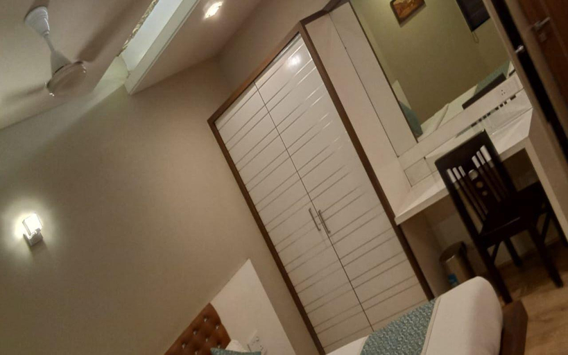 Others 5, Hotel Prabhu Residency, Solapur