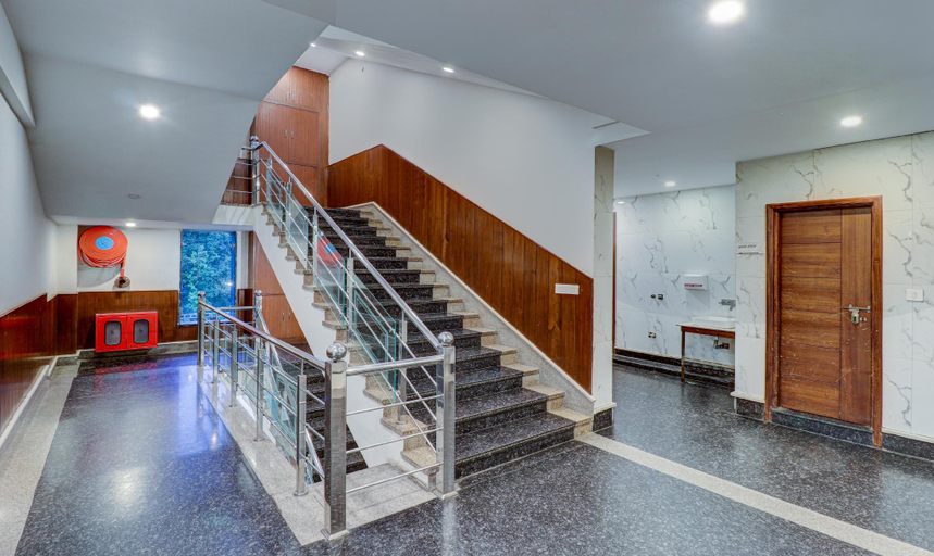 Public Area 3, Treebo Premium Pearl Avenue Banquets And Lawn, Dehradun