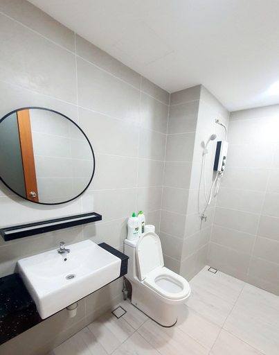 Bathroom, Modern Stylish STUDIO3Pax@Juru sentral Icon City, Central Seberang Perai