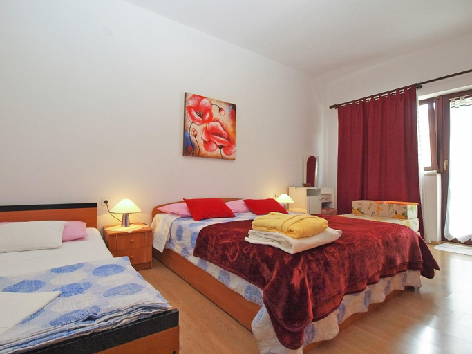 Bedroom 2, Apartment 1569, Pula