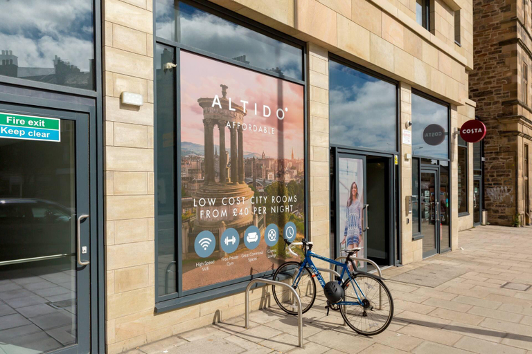 Entrance, Affordable by ALTIDO Edinburgh, Edinburgh