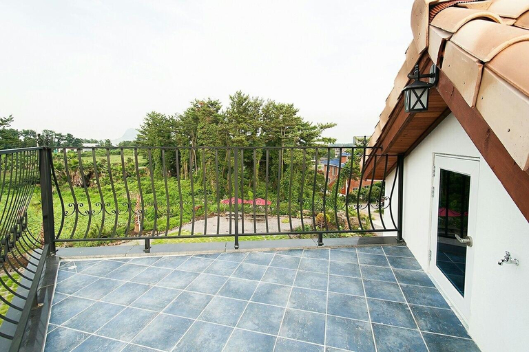 Others 2, BandiHouse_BLUE, Seogwipo