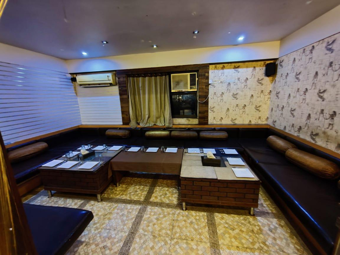 Public Area 2, Hotel Praveen International, Thane