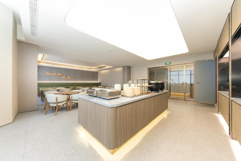 Food & Drinks 5, Ji Hotel Shanghai Hongqiao Maotai Road, Shanghai