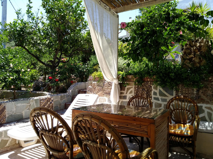 Others 5, Ideal place for family near the beach with garden, Crete