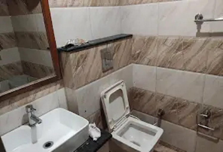 Hotel O Lotus Inn, Chandigarh