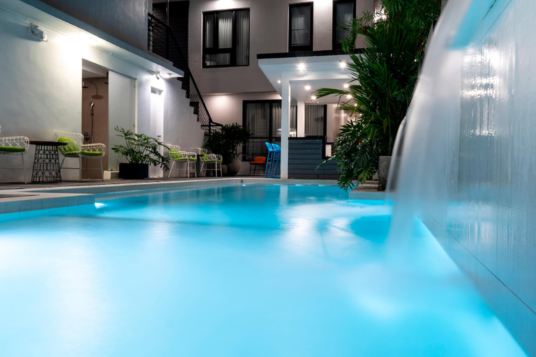 Sport & Beauty 2, The Apartments at El Nido, El Nido