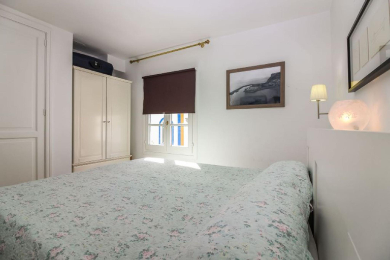 Bedroom 2, Harbour 374 with private roof terrace in Puerto de Mogan, Las Palmas
