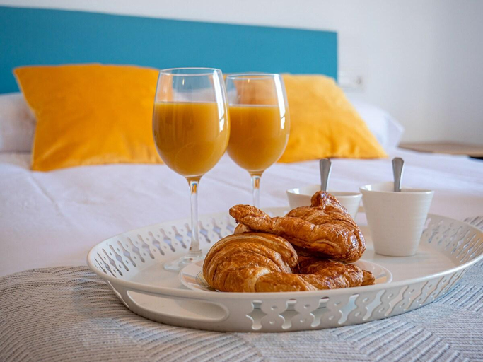 Food & Drinks, PALM BEACH APARTMENT - Torremolinos - Free Parking, Málaga