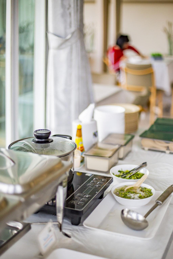 Food & Drinks 4, Zen Garden Resort, Muang Sing Buri
