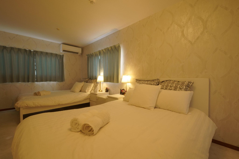 Others 2, AIRSTAR Hakata-House, Fukuoka