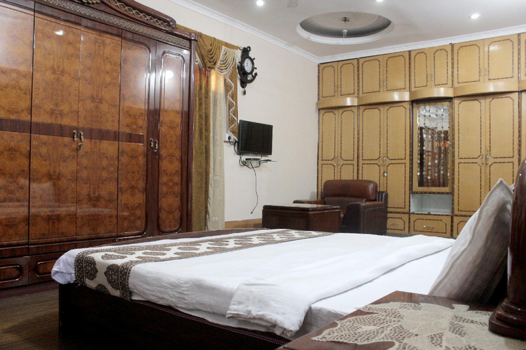 Others 5, The Candy Suites, Ranchi