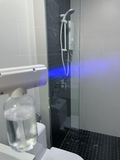 Bathroom 2, Georgetown Beacon Executive Suites #Infinity Pool, Pulau Penang