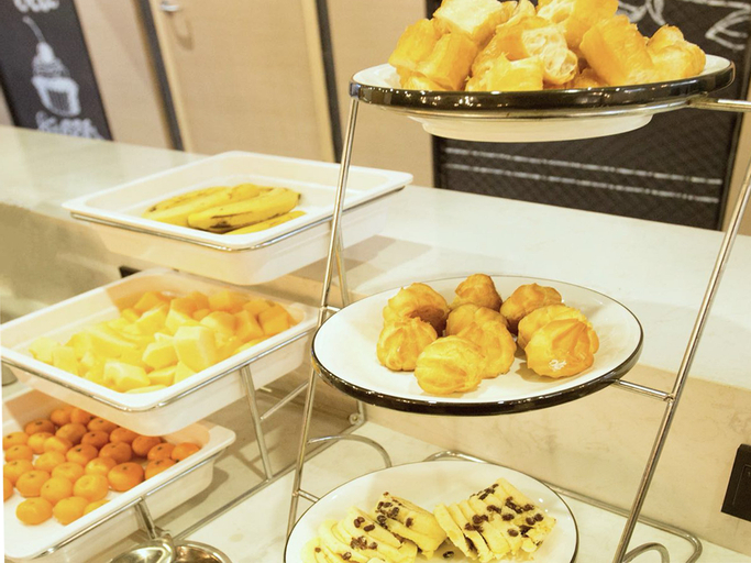 Food & Drinks 4, Lavande Hotel Tongxiang Puyuan, Jiaxing