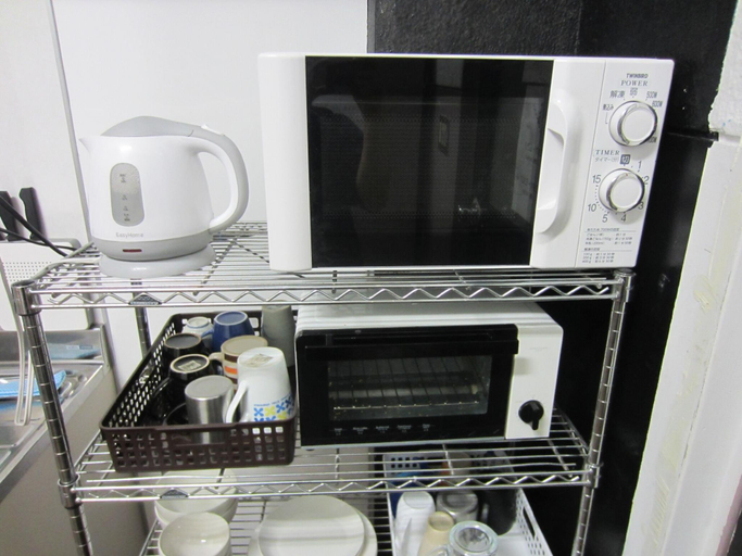 Others 3, Nomad Hostel East, Taitō