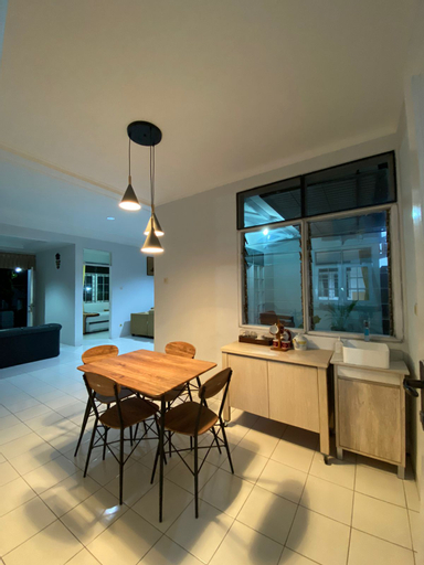 Dining Room 5, Regina's guest house, Cimahi