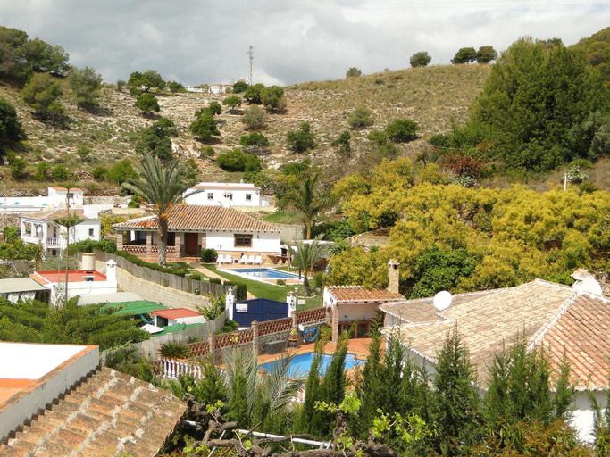 Others 5, Villa Damian, Málaga