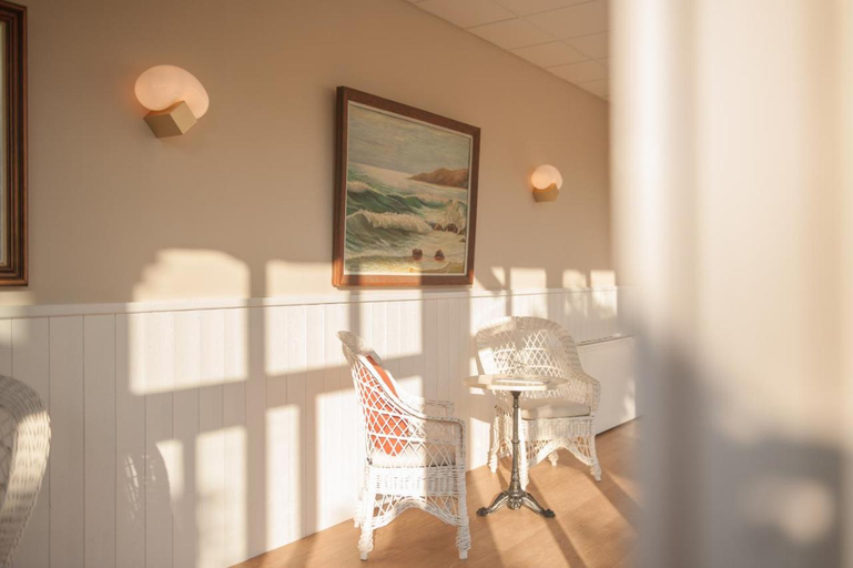 Public Area 2, Logis Hotel Thermal, Landes