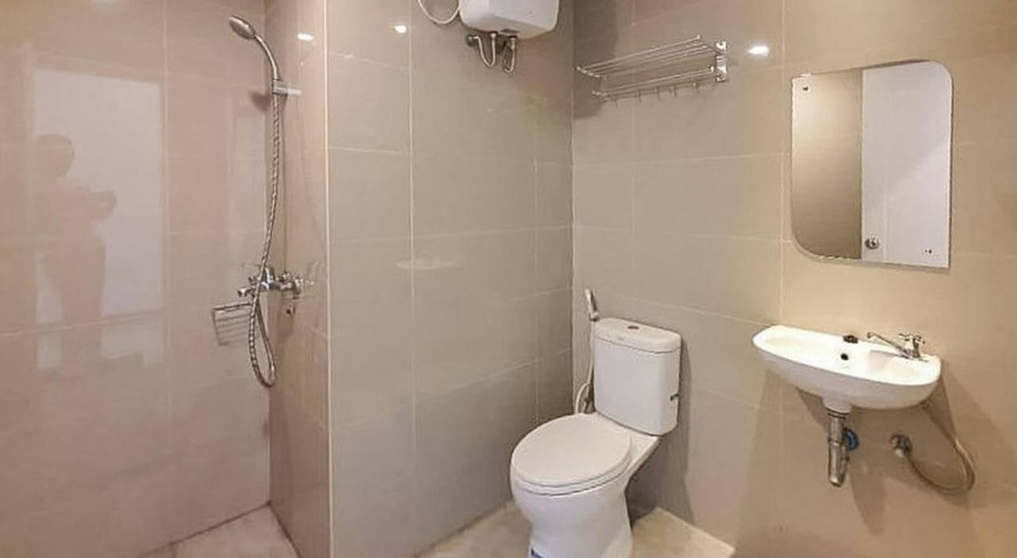Bathroom 4, Apartemen Sentraland Semarang, Semarang