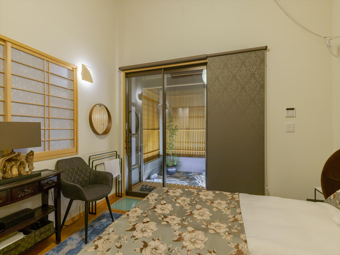 Bedroom 2, Yadoya Yanagitori West, Taitō