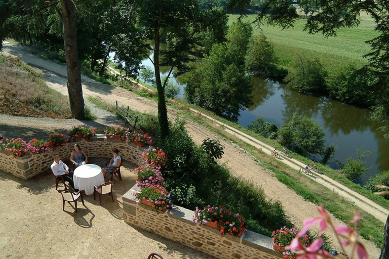 Public Area, Hotel La Marjolaine, Mayenne