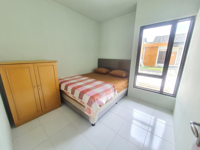 Bedroom 2, Mataram House for Rent  near Epicentrum Mall, Lombok