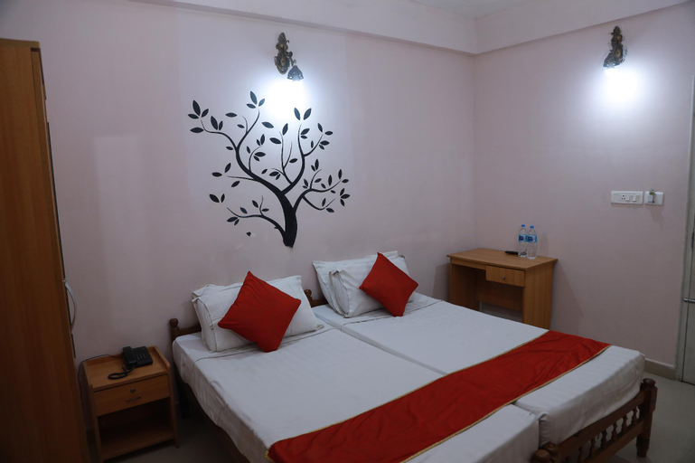 Collection O 82596 Safe Hotel Kadavanthra, Ernakulam
