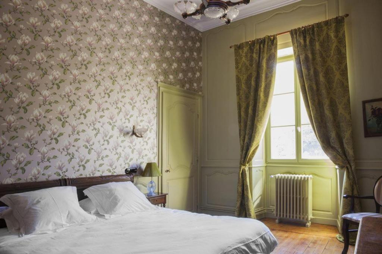 Bedroom 2, Logis Hotel Chez Gervais, Doubs