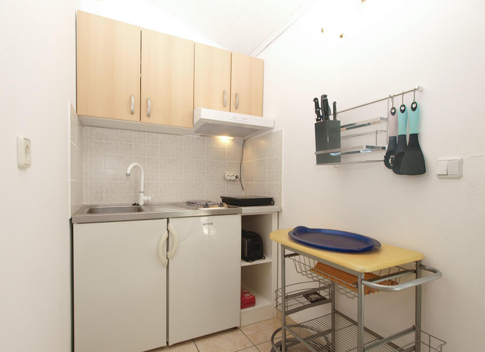 Others 5, Apartment 2054, Medulin