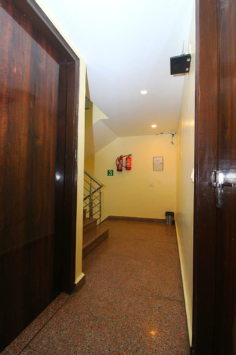 Public Area 5, HOTEL BROADWAY, West