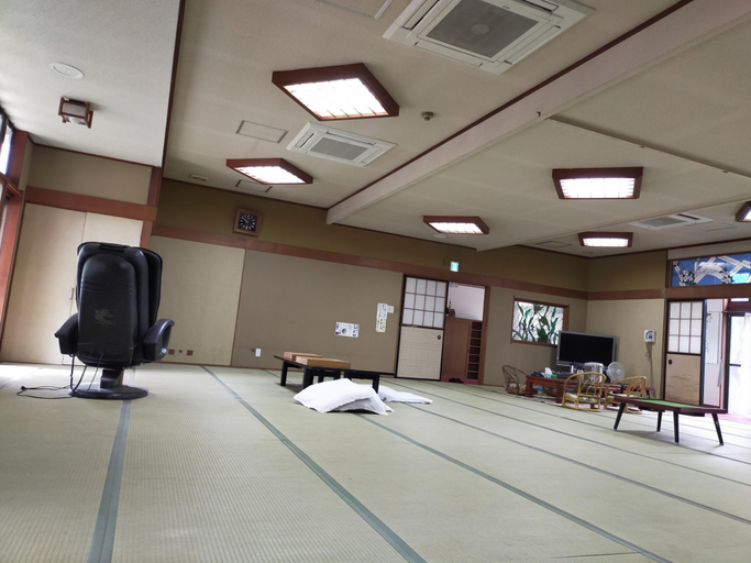 Others 3, suijin hotel, Chichibu